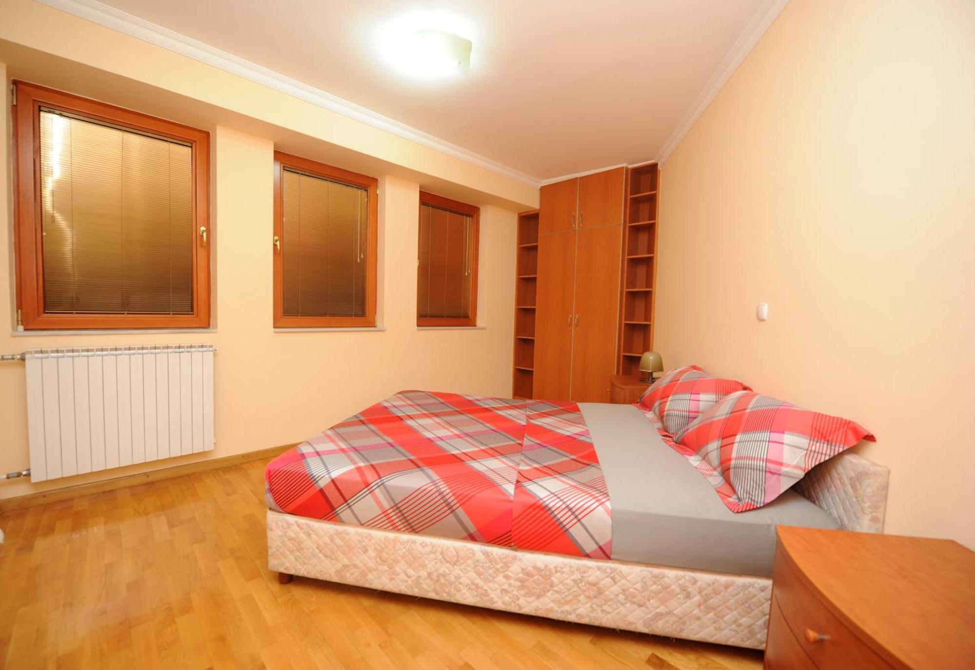 Exclusive Central Apartments Skopje Esterno foto