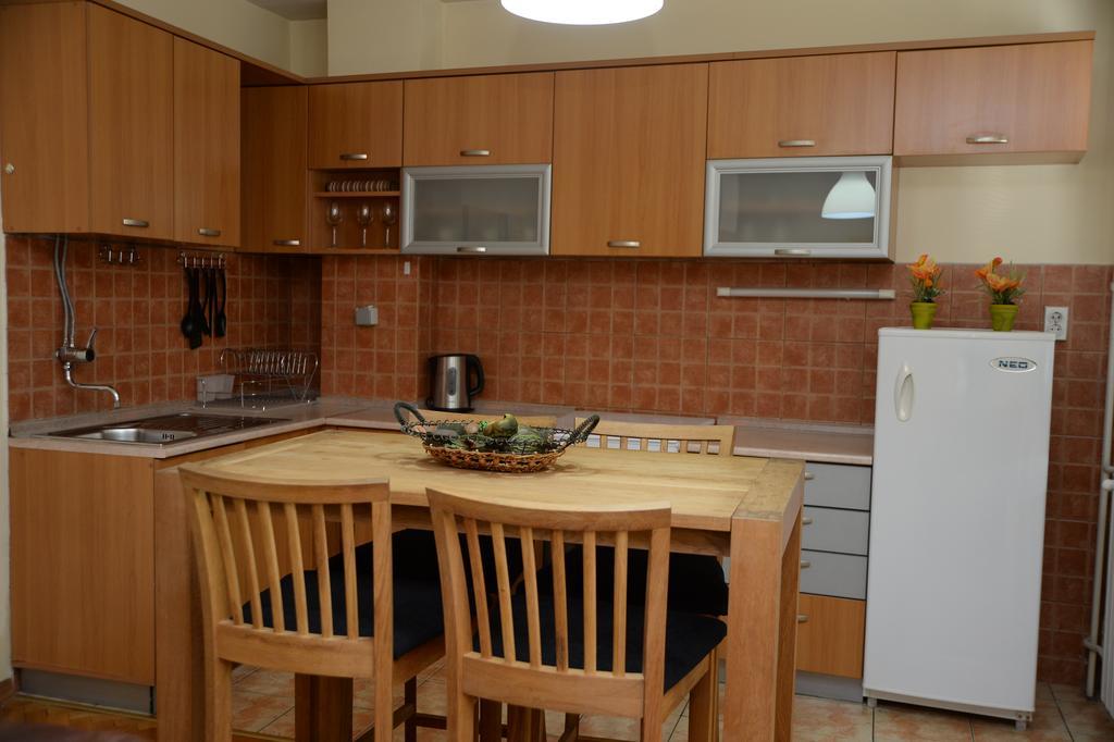 Exclusive Central Apartments Skopje Esterno foto